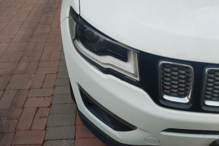 Used Jeep Compass 2017 200T Automatic Family Enjoyment Four-Wheel Drive Edition