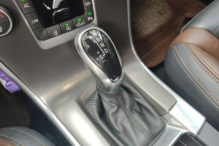 Used Volvo XC60 2014 Restyled T5 Zhiya Edition

