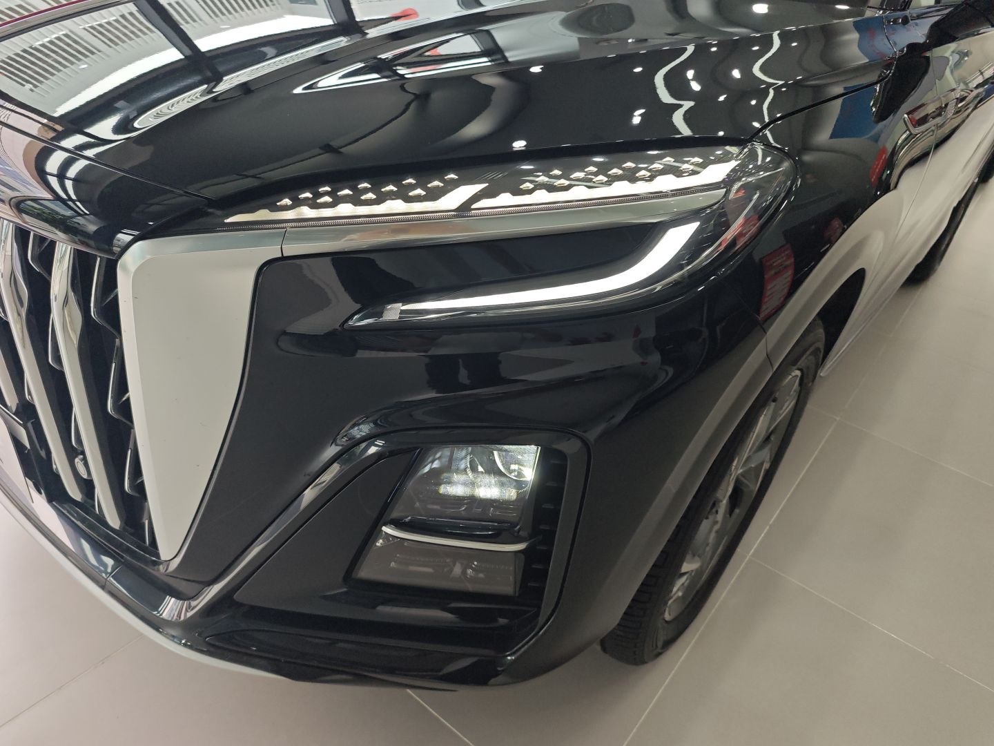 Hongqi HS3 PHEV 2024 PHEV 115km Jingwei Edition — снимка 8