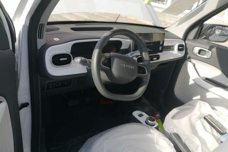 Used Geely Galaxy Panda 2025 210km Panda Rider
