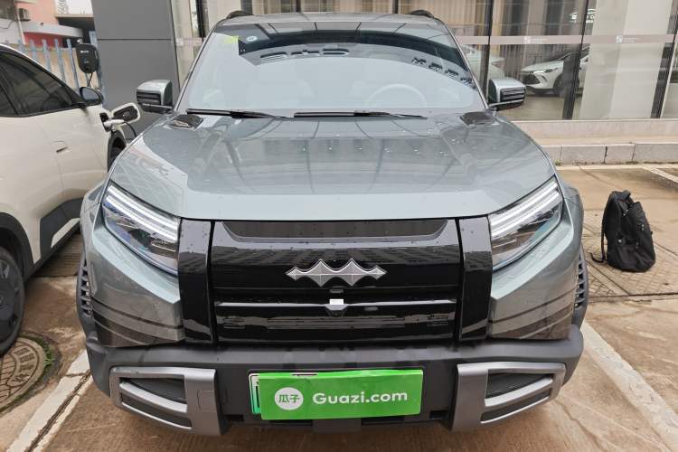 Used Formula Leopard Titanium 3 2025 501KM All-Wheel Drive Intelligent Driving Ultra Version Front