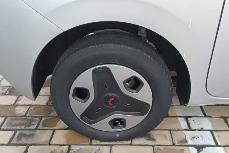 Used Wuling Zhiguang New Energy 2025 Model 305km Ambitious Edition