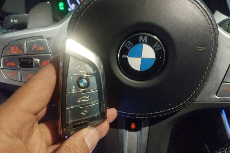 Used BMW X5 2022 xDrive 40Li M Sport Package
