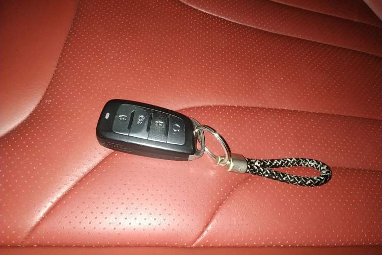 Used CHANGAN CS85 COUPE 2021 1.5T DCT Prestige Model Interior 1