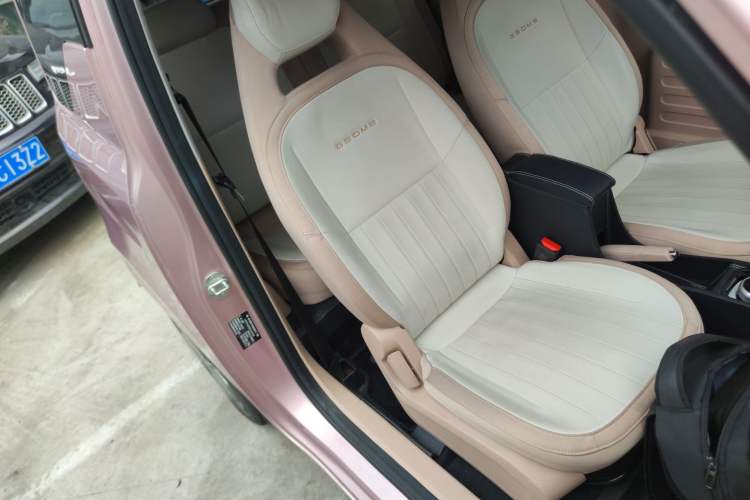 Used Geely Galaxy Panda 2024 Panda Mini 200km Longteng PRO Edition