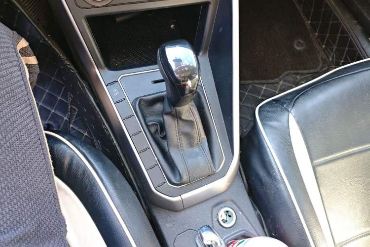 Used Volkswagen Polo 2019 Plus 1.5L Automatic Panoramic Enjoyment Edition Gear Lever