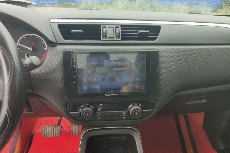 Used Qoros 5 2018 1.6T Automatic Leading Model
