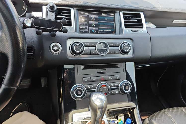 Used Land Rover Range Sport 2013 3.0 TDV6 Diesel Edition