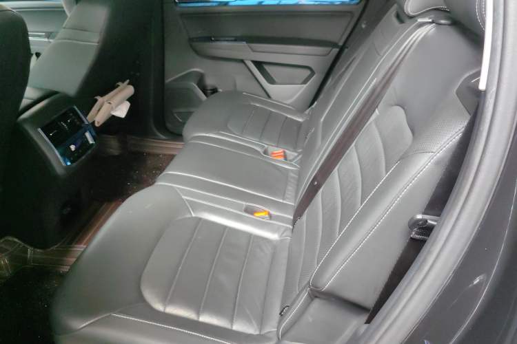 Used Volkswagen Teramont 2017 380TSI Four-Wheel Drive Luxury Edition Left Rear Seat