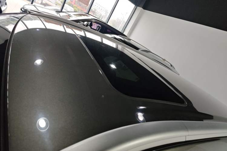 Used Geely Auto Emgrand X7 Sport 2021 Million Edition 1.8TD DCT Two-Wheel Drive Luxury Model
