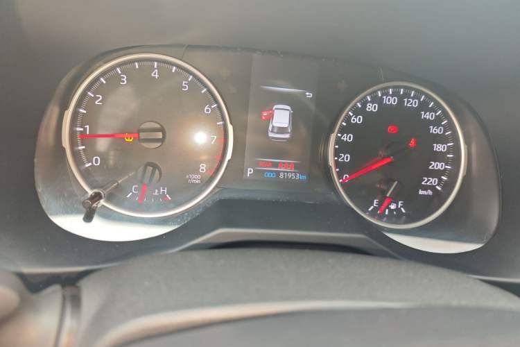 Used Toyota Wildlander 2022 2.0L CVT Two-Wheel Drive Luxury PLUS Edition Odometer Close Up