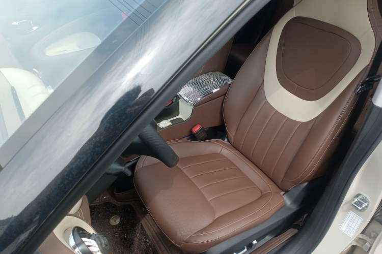 Used Wuling Bingo 2023 410 km Lingxi Deluxe Edition
