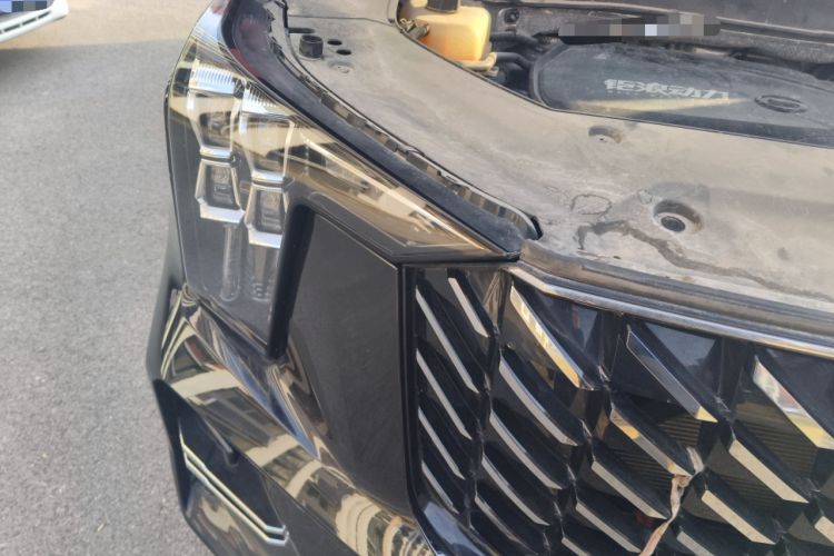 Used GAC Trumpchi GS8 2022 Linghang Series 2.0 TGDI Two-Wheel-Drive Luxury Smart Connectivity Version (7 Seats) Right Front Headlight