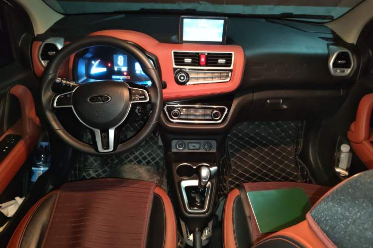 Used JAC iEV6E 2018 Upgraded Edition iEV6E Luxury Smart Model