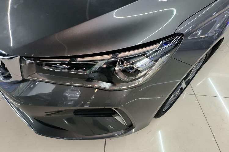 Used Geely Auto Emgrand 2022 4th Generation 1.5L CVT Flagship Model
