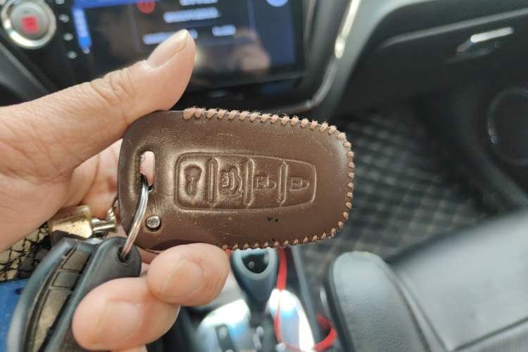 Used Kia K2 2011 Sedan 1.6L Automatic Transmission Premium