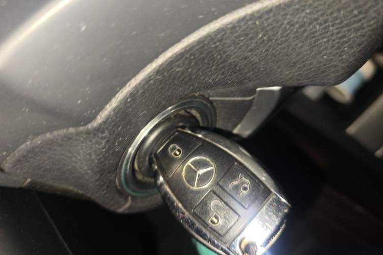 Used Mercedes-Benz E-Class 2014 E 260 Coupe Vehicle Key