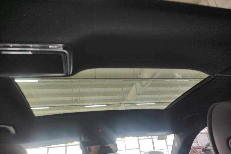 Used Mercedes-Benz GLC 2020 Facelifted GLC 300 L 4MATIC Luxury Edition