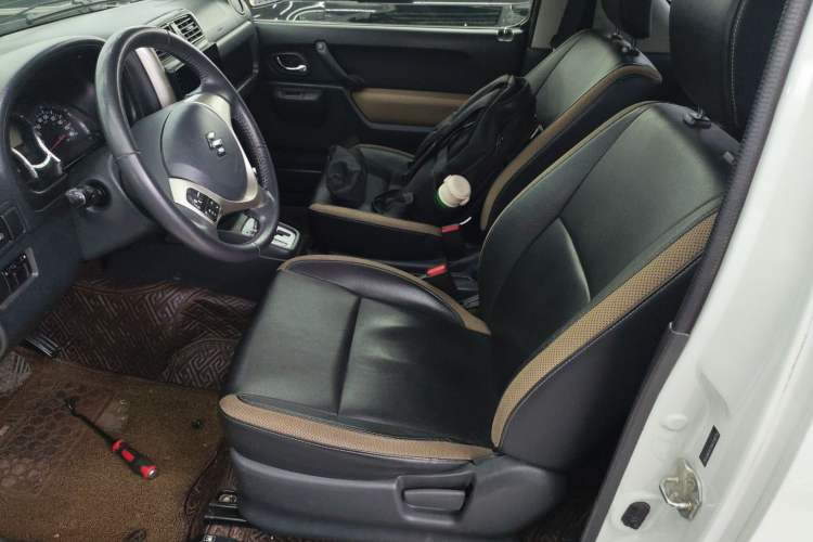 Used Suzuki Jimny 2015 1.3 AT Mode3 Navigation Edition
