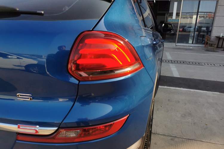 Used Qoros 5 2018 1.6T Automatic Prestige Model
