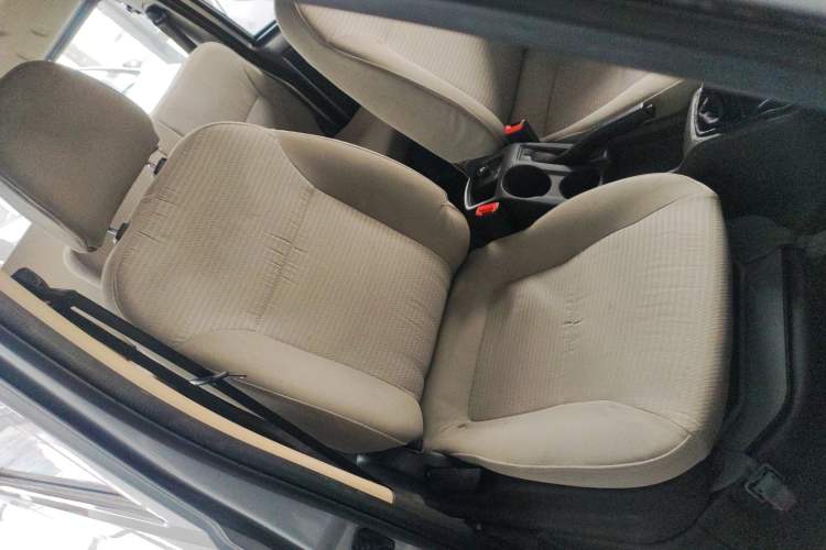 Used Wuling Rongguang 2020 1.2L S Base Model China VI