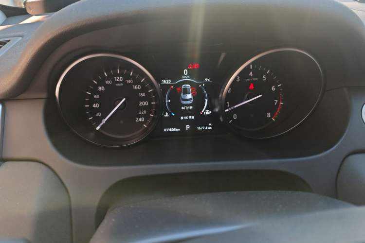 Used Land Rover Discovery Sport 2019 240 PS SE Version China V Standard