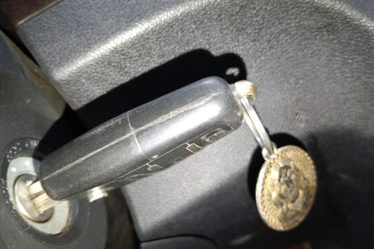 Used Dongfeng Fengon 360 2015 1.5L Manual Luxury 7-Seater China IV Standard