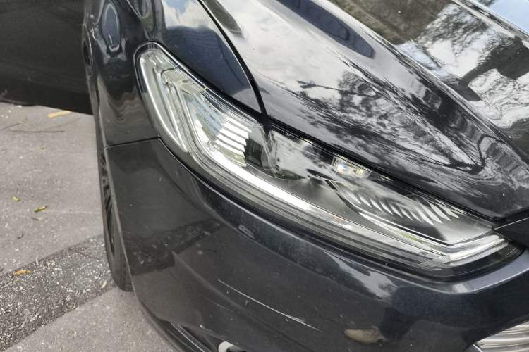 Used Ford Mondeo 2013 2.0L GTDi 200 Luxury Model
