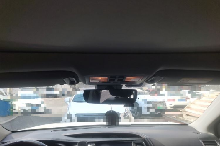 Used Toyota Highlander 2018 2.0T Four-Wheel Drive Luxury Edition 7 Seats China V Emission Standard