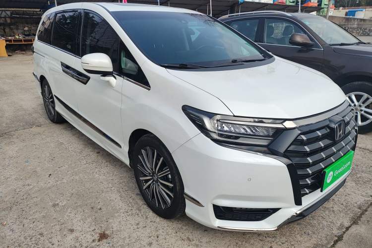 Used Honda Elysion 2022 2.0L eHEV Prestige Edition

