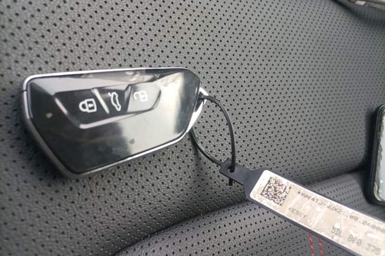 Used Volkswagen Lamando 2025 Lavida L 280TSI DSG Cool & Spicy Edition Vehicle Key