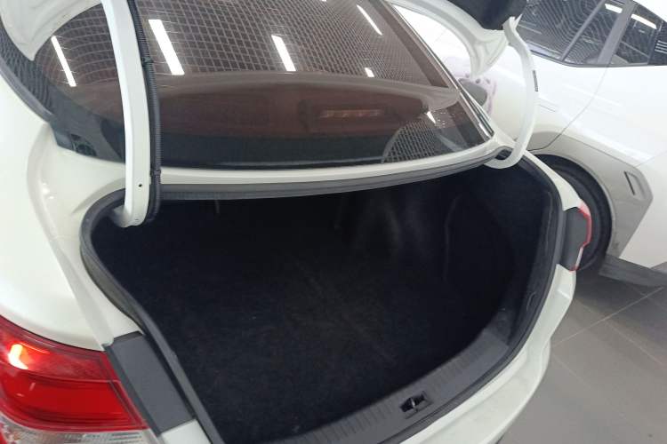 Used Nissan Lannia 2016 1.6L CVT High-Energy Version
