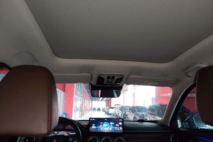 Used Wey VV6 2020 2.0T Two-Wheel Drive Smart Enjoyment+