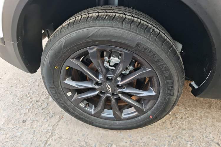 Used Chery Tiggo 5x 2025 1.5L CVT Excellence Edition
