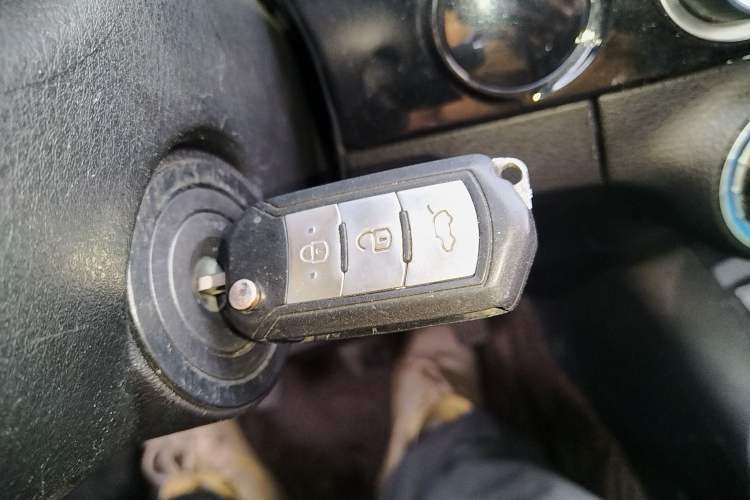 Used GAC Trumpchi GA6 2016 235T Manual Elite Edition Vehicle Key