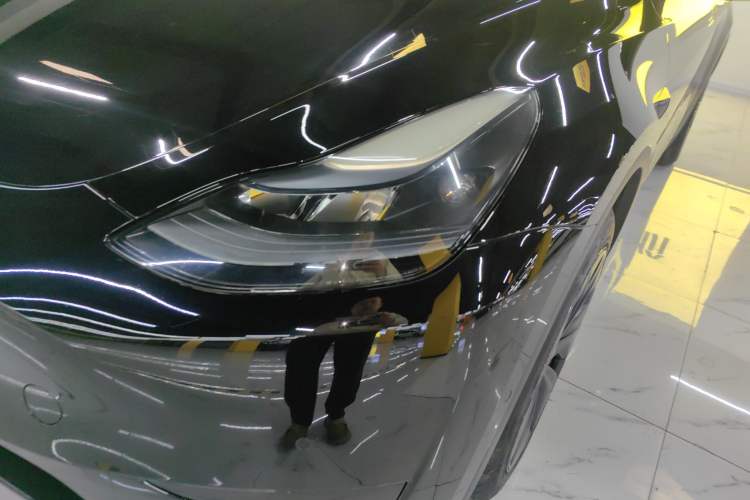 Used Tesla Model Y 2023 Rear-Wheel-Drive Version