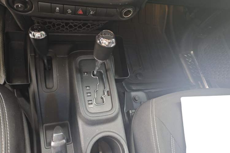 Used Jeep Wrangler 2015 2.8TD Sahara Four-Door Comfort Edition