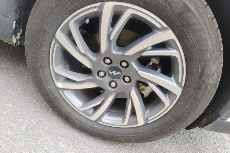 Used Lincoln Corsair 2024 2.0T Two-Wheel Drive Deluxe Edition Right Front Wheel Hub