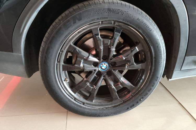 Used BMW iX3 2021 Leading Model
