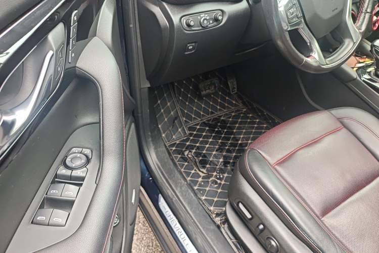 Used Chevrolet Blazer 2022 Mild Hybrid 650T RS Twin-Clutch All-Wheel Drive 7-Seater Prime Edition Driver Seat