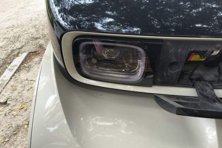 Used Baojun KiWi EV 2022 Artist Lite Edition Lithium Iron Phosphate
