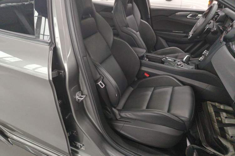 Used Lynk & Co 03 2022 2.0TD DCT GenioPlus