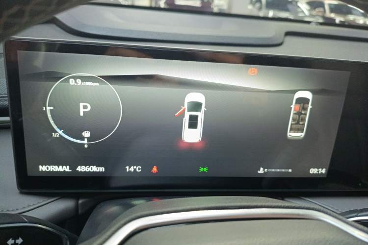 Used SAIC MAXUS G70 2024 2.0T Automatic Luxury Edition 7 Seats Instrument Cluster