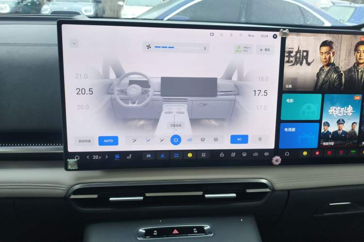 Used VOYAH Dream 2025 PHEV Four-Wheel-Drive Flagship Kunpeng Edition
