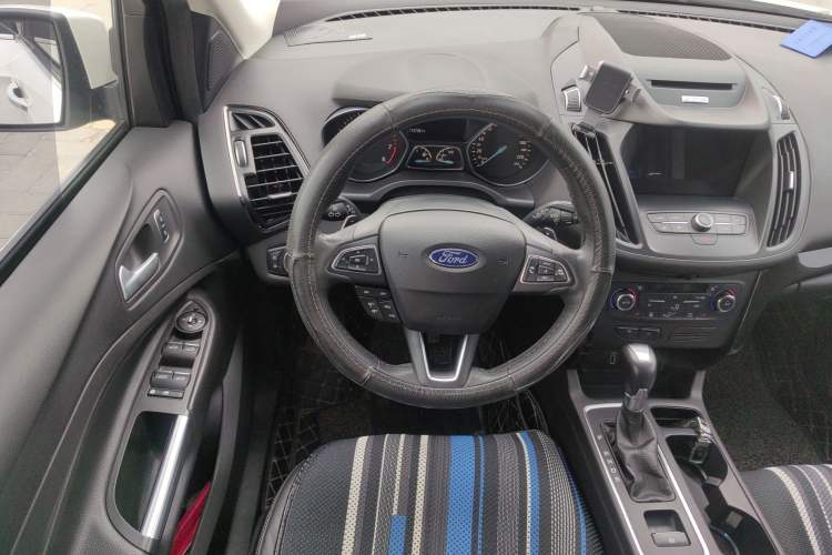 Used Ford Kuga 2017 EcoBoost 180 Two-Wheel-Drive Luxury Wing Edition