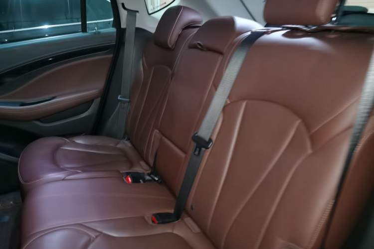 Used Buick Envision 2019 28T Four-Wheel Drive Luxury Version China V Standard
