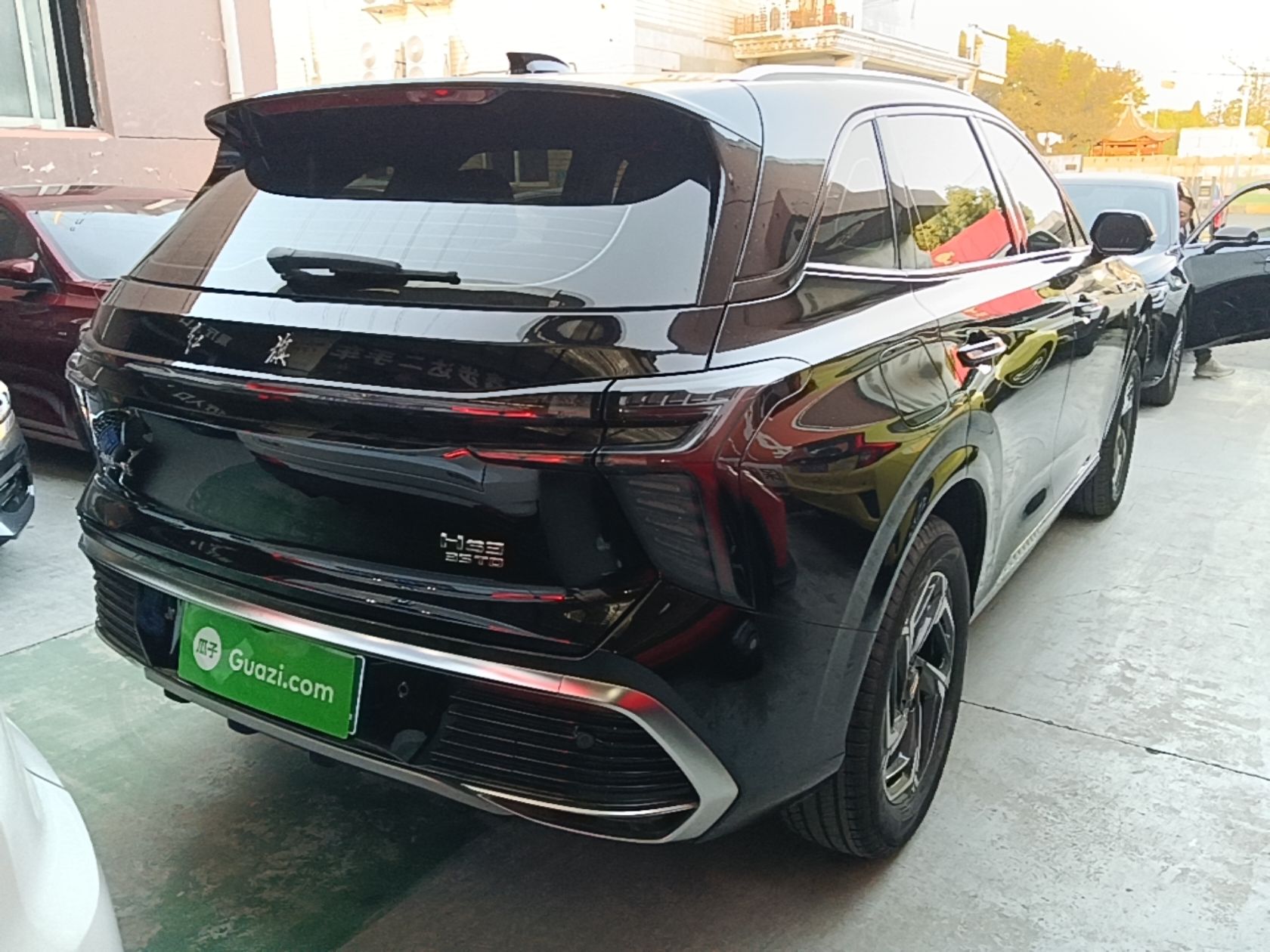 Hongqi HS3 2023 1.5T Two-Wheel Drive Shanwei Edition — снимка 6