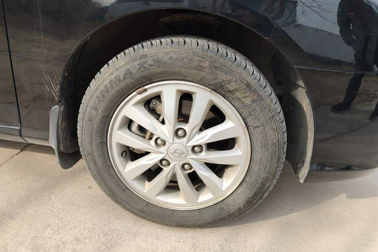 Used Hyundai Celesta 2016 1.6L Manual Joy Edition