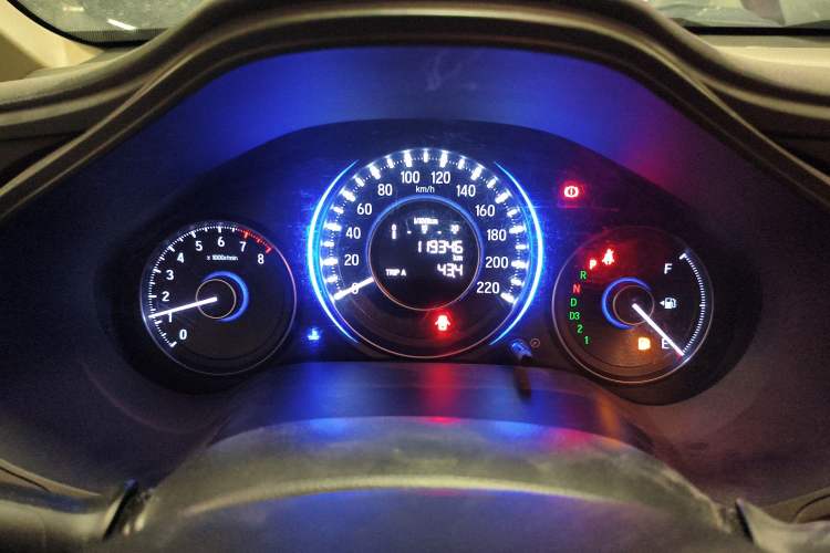 Used Honda Crider 2013 1.8L automatic luxury edition Odometer Close Up