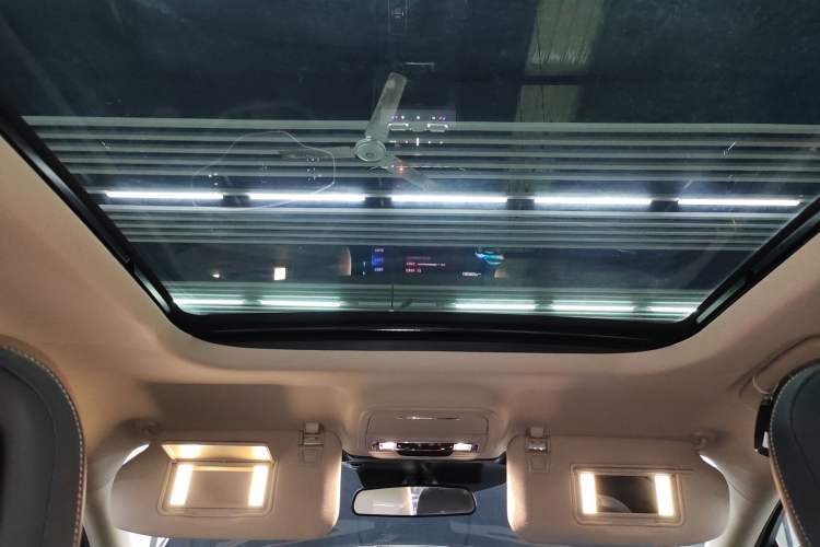 Used Lincoln Corsair 2024 2.0T Two-Wheel Drive Deluxe Edition